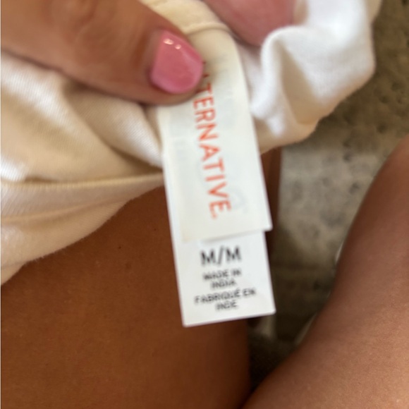 Western White Tee with cowgirl graphic Medium - Picture 3 of 4